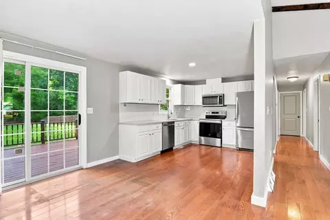 Entry Way - 160 E Main St, Norton, MA 02766 photo 2 of 4