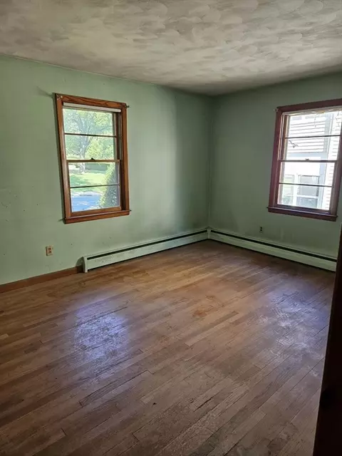 Bedroom - 37 Academy St, Chicopee, MA 01013 photo 3 of 4