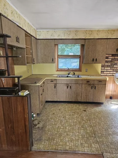 Kitchen - 37 Academy St, Chicopee, MA 01013 photo 1 of 1