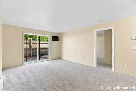 Living - 80 Stanton St #2, Worcester, MA 01605 photo 2 of 3