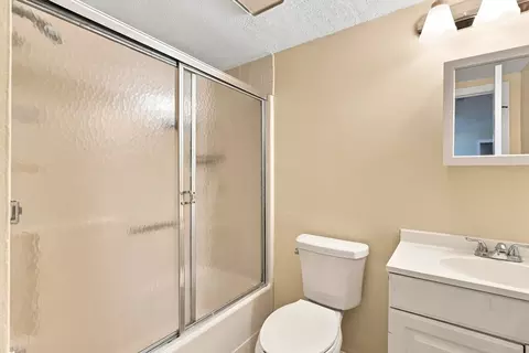 Bath - 80 Stanton St #2, Worcester, MA 01605 photo 1 of 1