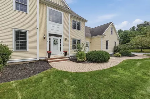 Exterior - 8 Juniper Rd, Upton, MA 01568 photo 2 of 8