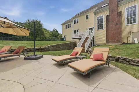 Exterior - 8 Juniper Rd, Upton, MA 01568 photo 6 of 8