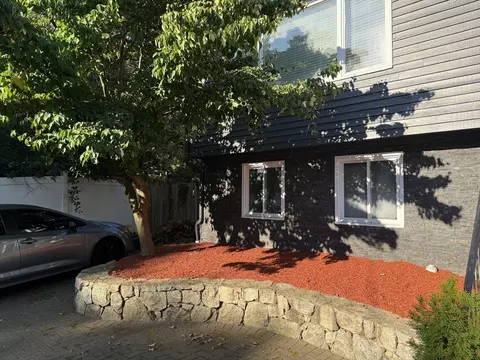 Exterior - 2 Temple St, Framingham, MA 01702 photo 10 of 11
