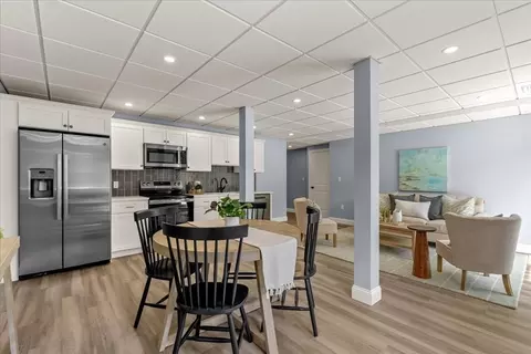 Dining - 193 E Spring St, Avon, MA 02322 photo 2 of 2