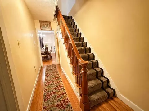 Entry Way - 145 Hancock St, Springfield, MA 01109 photo 1 of 1