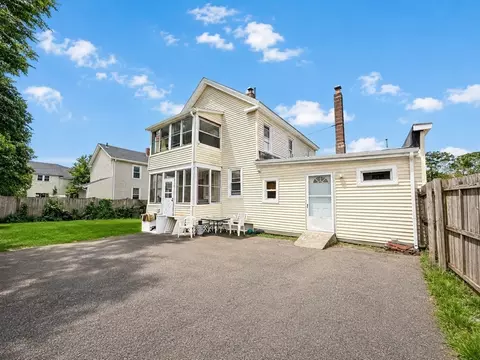 Exterior - 145 Hancock St, Springfield, MA 01109 photo 1 of 3