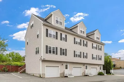 122 Locust St #4, Haverhill, MA 01830