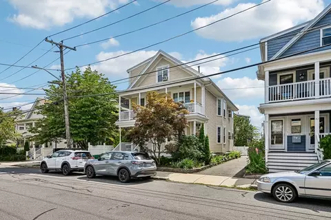 47 Emerald St #47, Medford, MA 02155