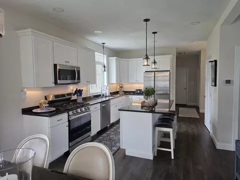 Kitchen - 10 Wisteria Ln, Maynard, MA 01754 photo 1 of 1