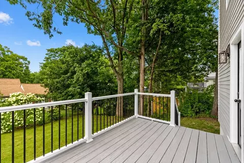 Exterior - 40 Nonquit St, Worcester, MA 01604 photo 3 of 4