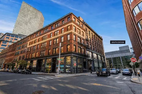 118 South St, Boston, MA 02111