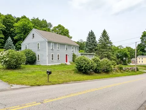 829 W Lowell Ave, Haverhill, MA 01832