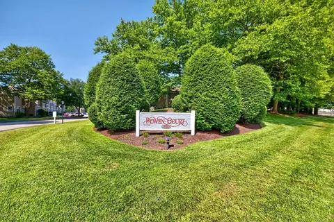 735 Willett Ave #305, Riverside, RI 02915