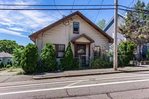 40 Quarry St, Quincy, MA 02169