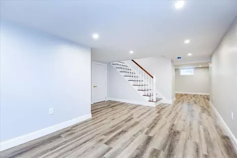 Living - 113 River St, Middleton, MA 01949 photo 4 of 4