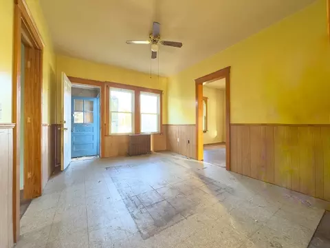Living - 16 Ash St, Fairhaven, MA 02719 photo 1 of 5