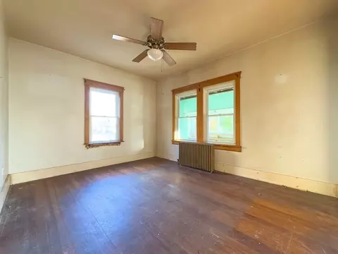 Bedroom - 16 Ash St, Fairhaven, MA 02719 photo 4 of 6