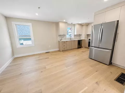 Living - 562 Gorham St #05, Lowell, MA 01852 photo 2 of 2