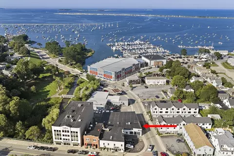 10 Water St #3, Plymouth, MA 02360