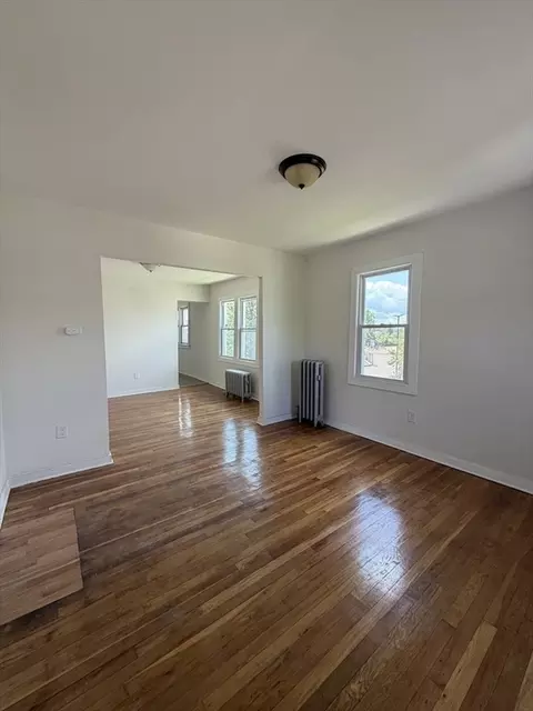 Living - 73-75 Melrose St, Springfield, MA 01109 photo 1 of 5