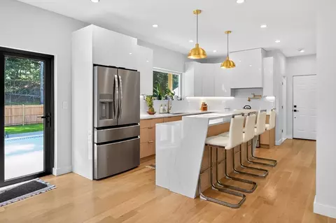 Kitchen - 409 Pearl St, Reading, MA 01867 photo 4 of 4