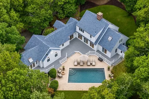 View/Area - 6 Heron Way, Mashpee, MA 02649 photo 2 of 3