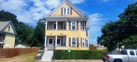 45-47 Dracut St, Lowell, MA 01854