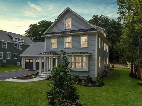 6 Plant St, Newburyport, MA 01950