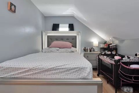 Bedroom - 87 Abbott St, Lawrence, MA 01843 photo 9 of 10