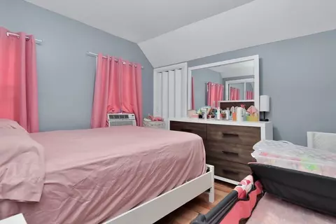 Bedroom - 87 Abbott St, Lawrence, MA 01843 photo 4 of 10