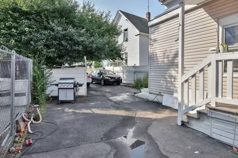 Exterior - 87 Abbott St, Lawrence, MA 01843 photo 5 of 5