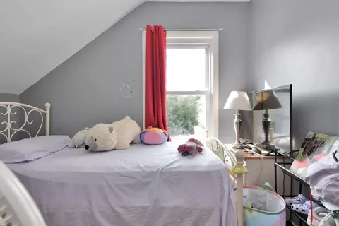 Bedroom - 87 Abbott St, Lawrence, MA 01843 photo 5 of 10