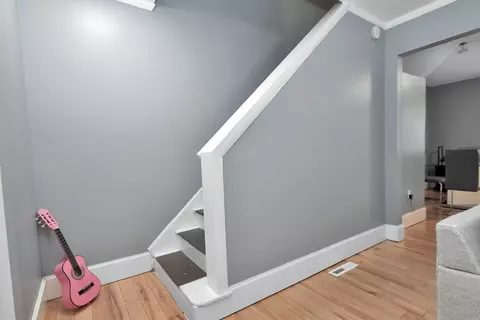 Entry Way - 87 Abbott St, Lawrence, MA 01843 photo 1 of 2