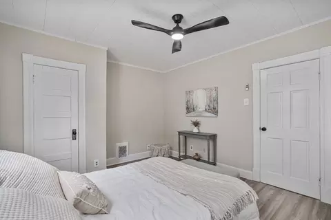 Bedroom - 615 White St, Springfield, MA 01108 photo 2 of 7