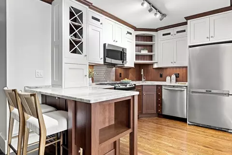 Kitchen - 85 E India Row #8A, Boston, MA 02110 photo 3 of 4