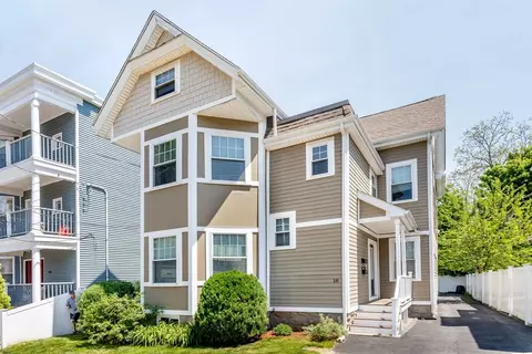 18 Kittredge St #1, Boston, MA 02131
