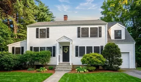Exterior - 14 Fuller Brook Ave, Needham, MA 02492 photo 7 of 8