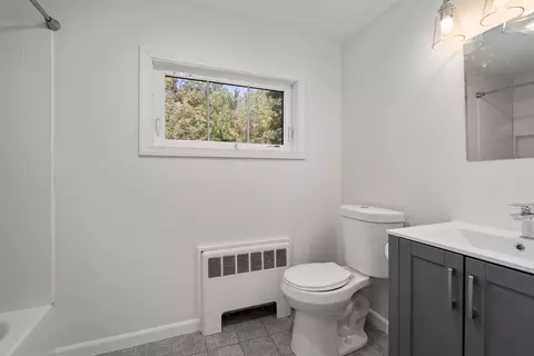Bath - 14 Fuller Brook Ave, Needham, MA 02492 photo 3 of 3