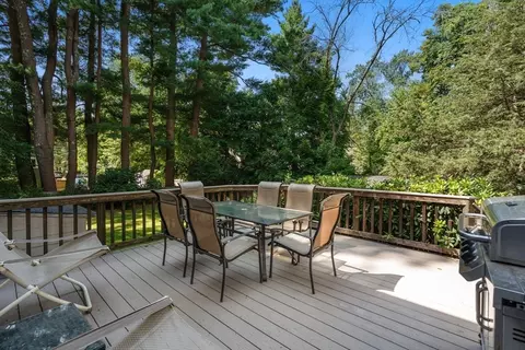 Exterior - 14 Fuller Brook Ave, Needham, MA 02492 photo 3 of 8