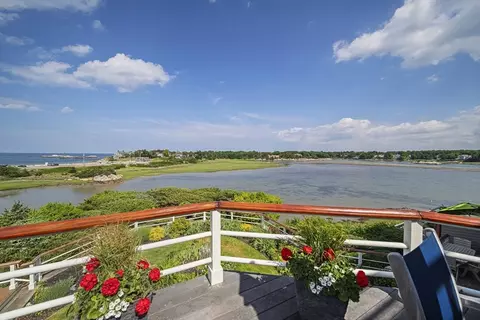 131 Nichols Rd, Cohasset, MA 02025
