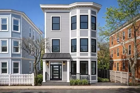 5 Glenburne St #3, Boston, MA 02121
