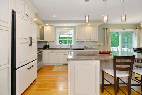 Kitchen - 8 Barton Rd, Harvard, MA 01451 photo 2 of 4