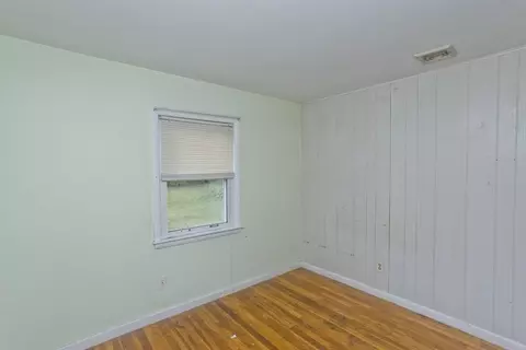 Bedroom - 67 Warwick Rd, Chicopee, MA 01020 photo 6 of 6