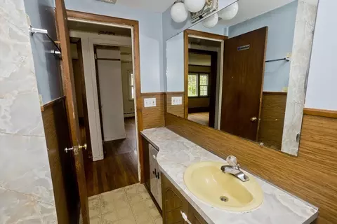 Bath - 67 Warwick Rd, Chicopee, MA 01020 photo 2 of 2
