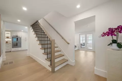 Entry Way - 63 Main St, Dover, MA 02030 photo 6 of 8