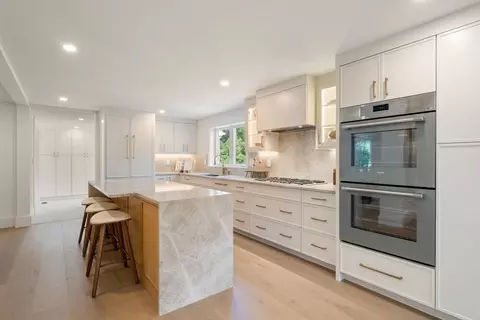 Kitchen - 63 Main St, Dover, MA 02030 photo 4 of 4