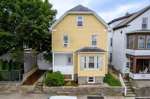 118 Parker St, New Bedford, MA 02740
