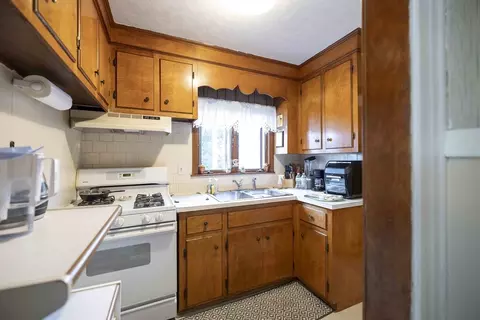 Kitchen - 610 Bradford Ave, Fall River, MA 02721 photo 2 of 4