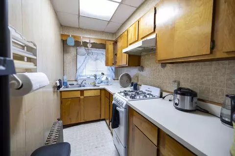Kitchen - 610 Bradford Ave, Fall River, MA 02721 photo 4 of 4